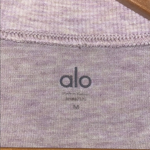 Alo Yoga Glimpse Long Sleeve Top - Picture 4 of 10